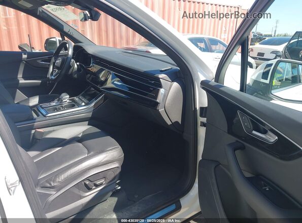 WA1ACBF76PD015188 2023 AUDI Q7 White 