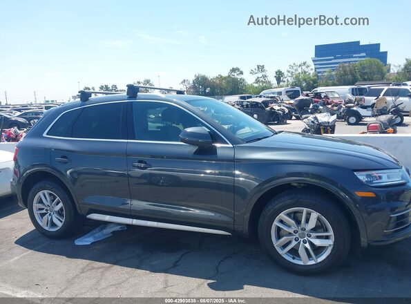 WA1ANAFY8L2046610 2020 AUDI Q5 Black უკანა სალონის ხედი