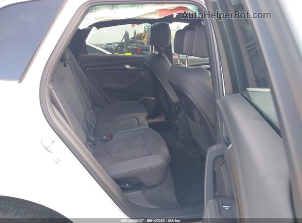WA1B4AFY2P2031324 2023 AUDI SQ5 White Vista de la etiqueta del VIN