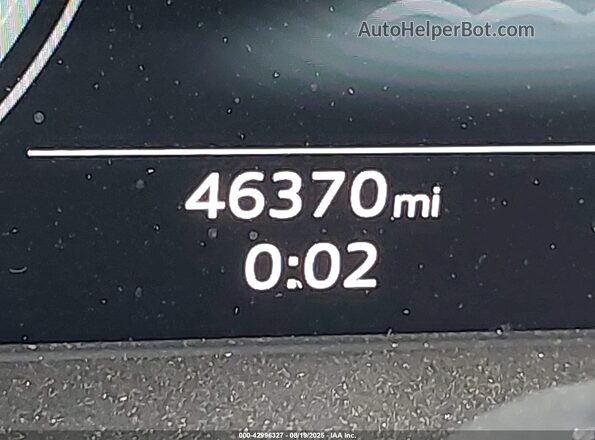 WA1B4AFY2P2031324 2023 AUDI SQ5 White Vista de los asientos traseros