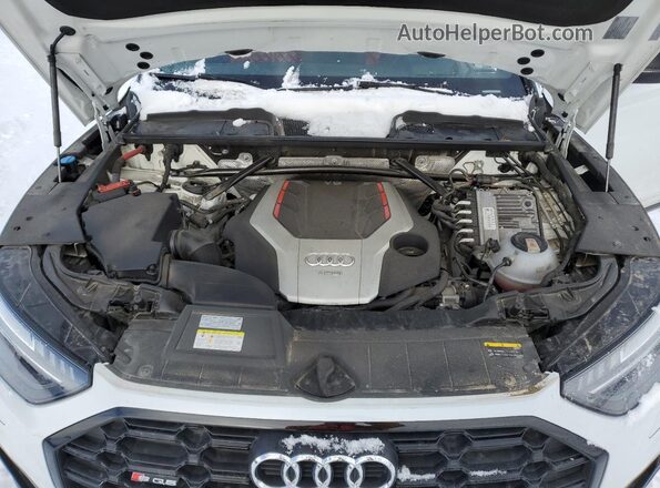 WA1C4AFY4M2026562 2021 AUDI SQ5 White Engine compartment view