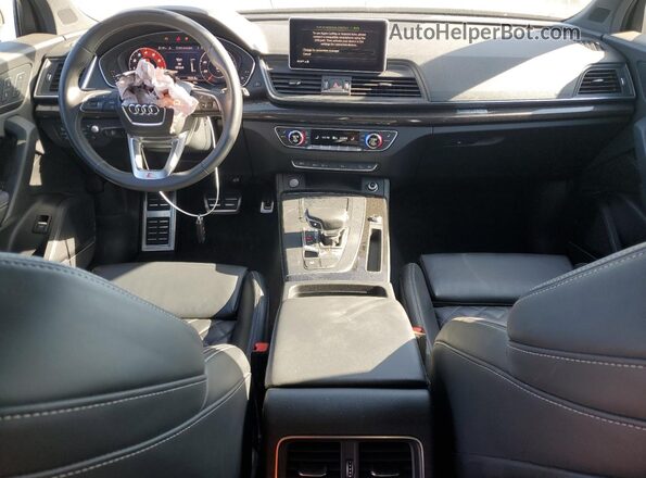 WA1C4AFY6J2052365 2018 AUDI SQ5 Gray 