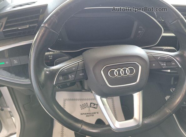 WA1DECF30P1112060 2023 AUDI Q3  Սալոնի 360 աստիճան տեսք