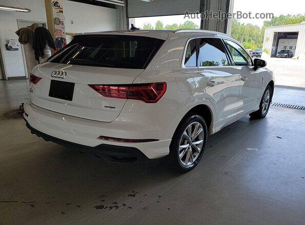 WA1DECF30P1112060 2023 AUDI Q3  Սալոնի հետևի տեսք