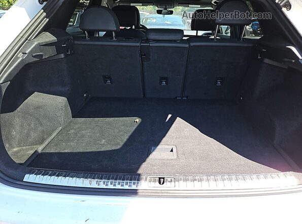 WA1DECF31P1099657 2023 AUDI Q3  Przód lewy