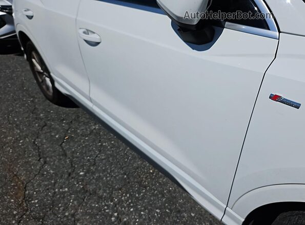 WA1DECF31P1099657 2023 AUDI Q3  