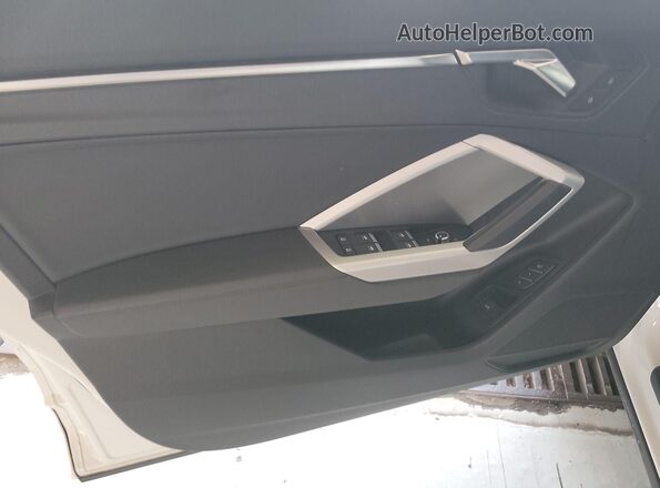 WA1DECF32P1106602 2023 AUDI Q3  Tył lewy