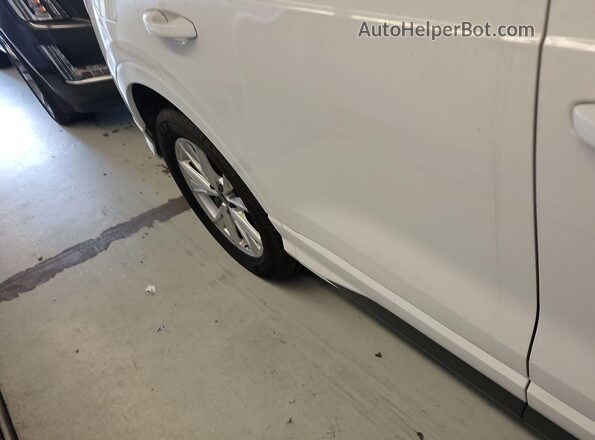 WA1DECF32P1106602 2023 AUDI Q3  Widok tylnych siedzeń