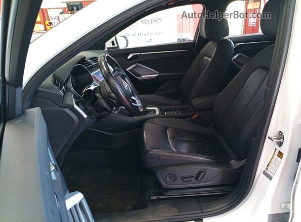 WA1DECF32P1112769 2023 AUDI Q3  