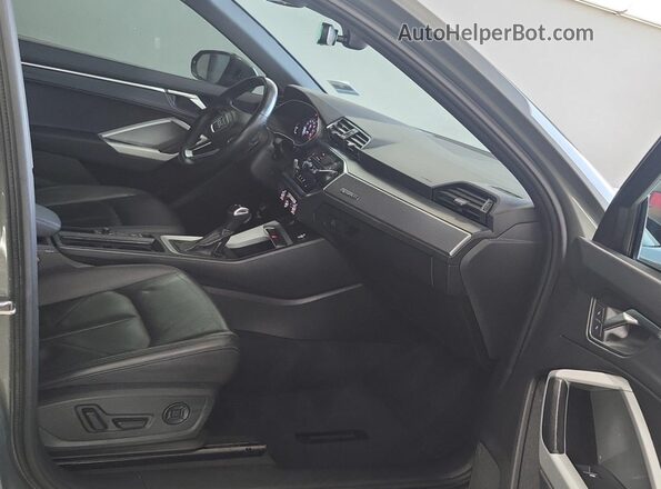WA1DECF33P1076560 2023 AUDI Q3  