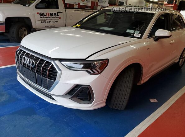 WA1DECF33P1106866 2023 AUDI Q3  Սալոնի հետևի տեսք