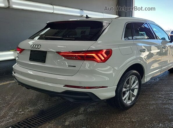 WA1DECF33P1107032 2023 AUDI Q3  