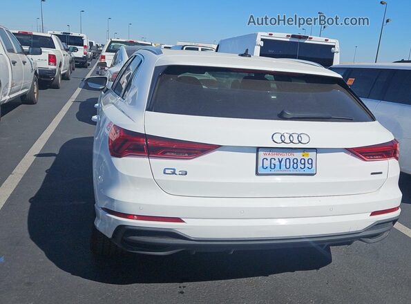 WA1DECF33P1107032 2023 AUDI Q3  