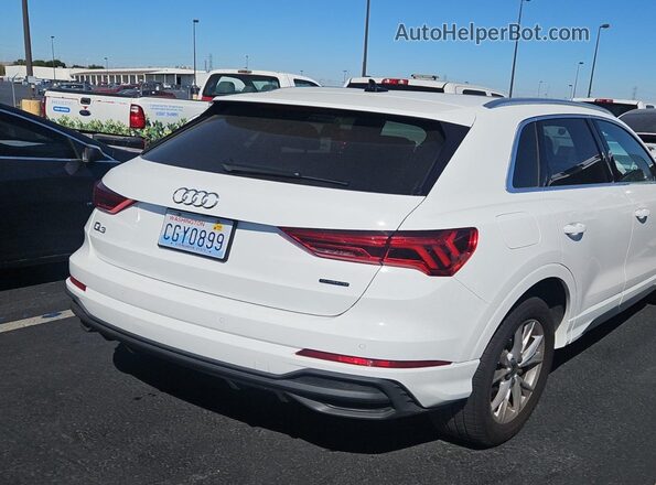 WA1DECF33P1107032 2023 AUDI Q3  
