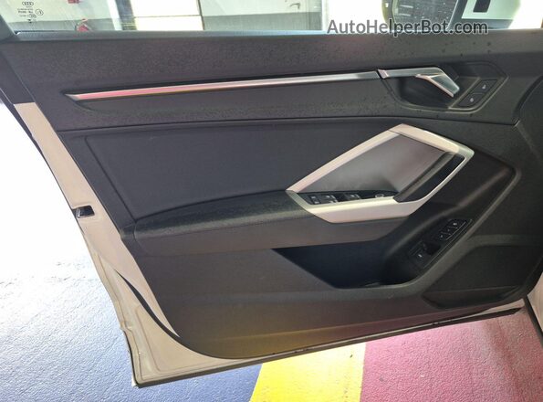WA1DECF33P1112649 2023 AUDI Q3  