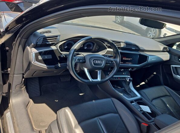WA1DECF34P1078320 2023 AUDI Q3  Սարքավորումների վահանակի տեսք