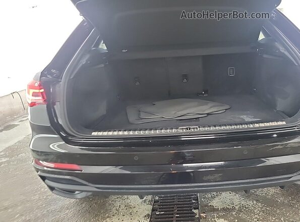 WA1DECF34P1078320 2023 AUDI Q3  