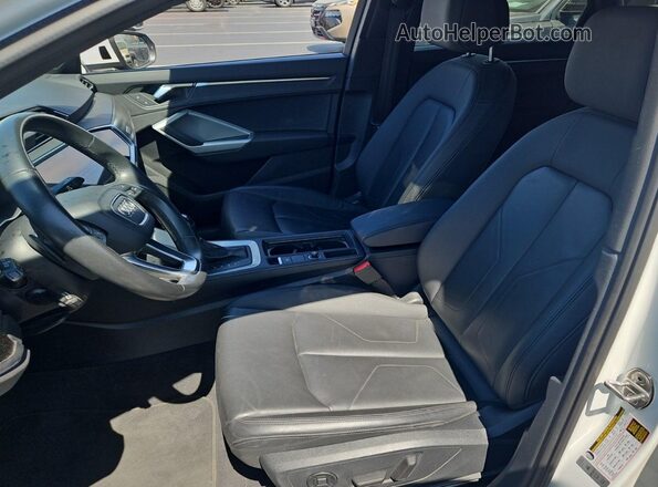 WA1DECF34P1107413 2023 AUDI Q3  