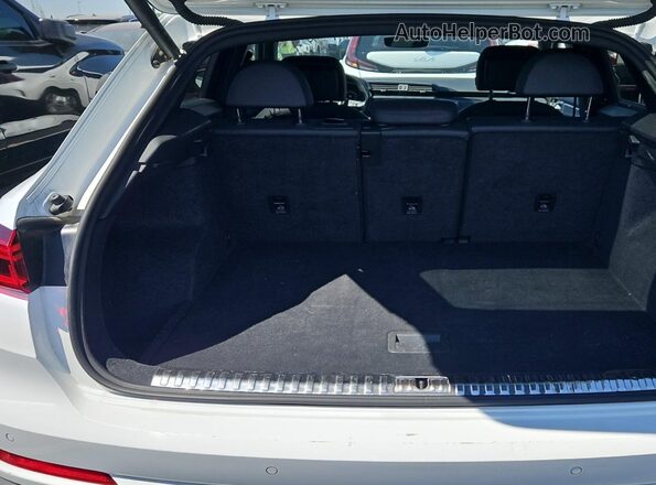 WA1DECF34P1107413 2023 AUDI Q3  