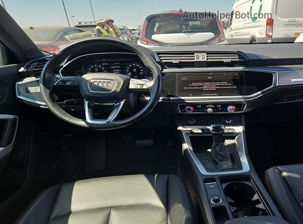 WA1DECF34P1107413 2023 AUDI Q3  