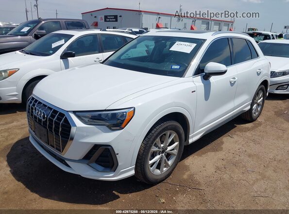 WA1DECF35M1050229 2021 AUDI Q3 White Передня ліва чверть