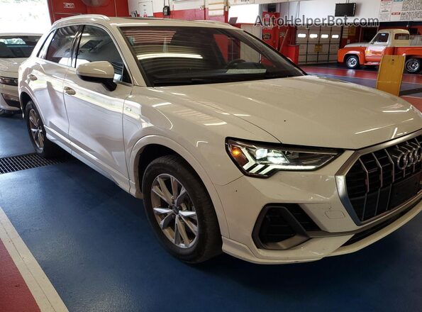 WA1DECF36P1102083 2023 AUDI Q3  