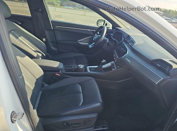 WA1DECF36P1111124 2023 AUDI Q3  