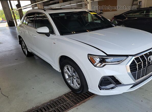 WA1DECF38P1102554 2023 AUDI Q3  