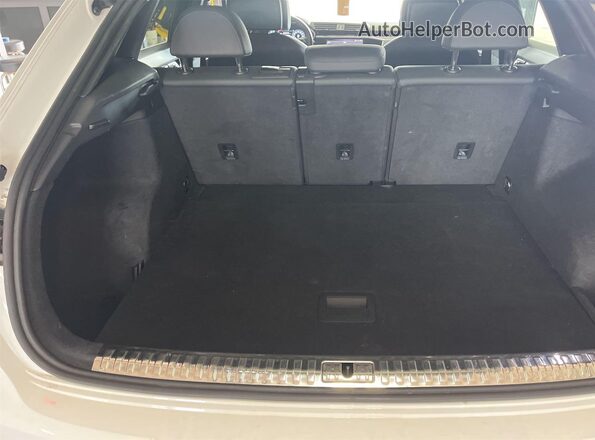 WA1DECF39P1106922 2023 AUDI Q3  