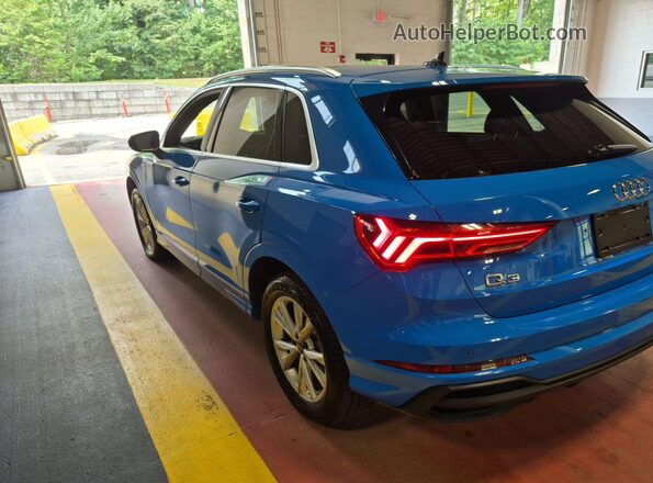 WA1DECF3XP1106153 2023 AUDI Q3  Vista tres cuartos delantera izquierda