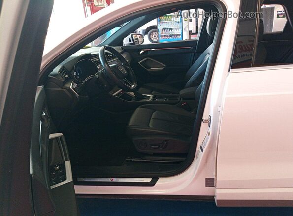 WA1DECF3XP1113121 2023 AUDI Q3  