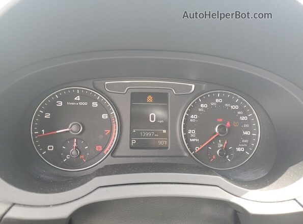 WA1ECCFS5JR012157 2018 AUDI Q3 Black 
