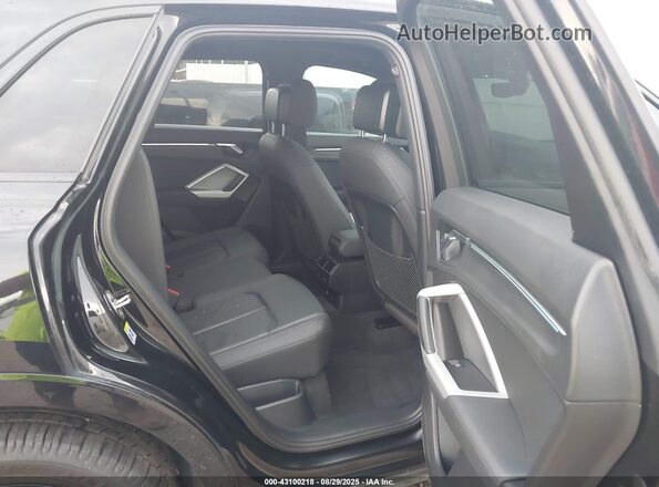 WA1EECF30M1025999 2021 AUDI Q3 Black Вид наклейки з VIN-кодом