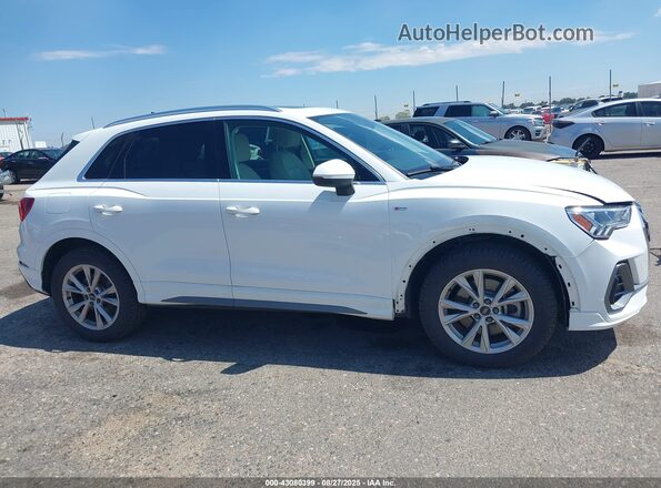 WA1EECF32M1073598 2021 AUDI Q3 White სალონის 360-გრადუსიანი ხედი