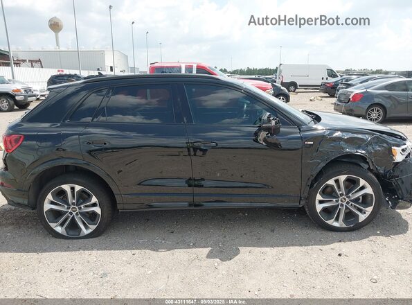 WA1EECF33N1121854 2022 AUDI Q3 Black Սալոնի 360 աստիճան տեսք