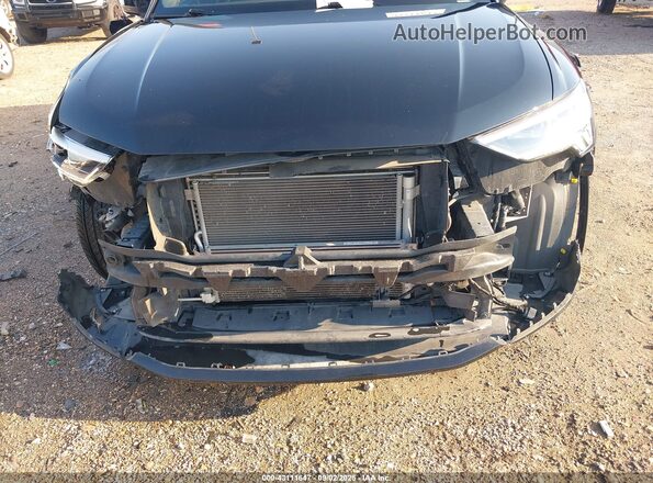 WA1EECF33N1121854 2022 AUDI Q3 Black Դիմացի տեսք