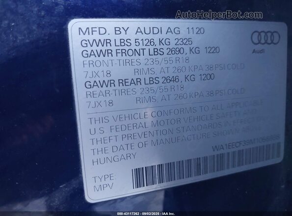 WA1EECF39M1056698 2021 AUDI Q3 Light Blue ძრავის განყოფილების ხედი