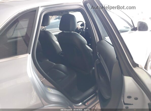 WA1JCCFS2JR014351 2018 AUDI Q3 Silver 