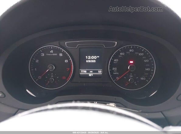 WA1JCCFS2JR014351 2018 AUDI Q3 Silver 