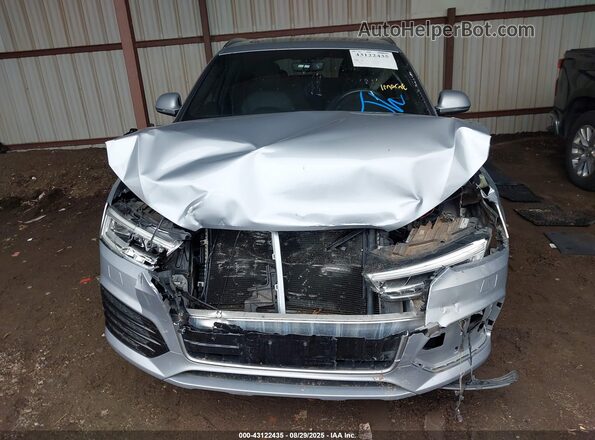 WA1JCCFS2JR014351 2018 AUDI Q3 Silver 