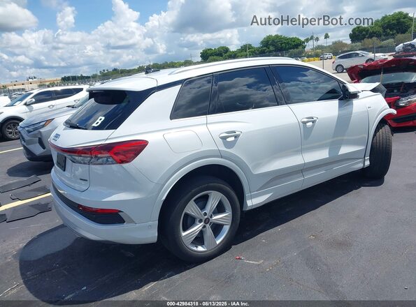 WA1L2BFZ1RP016991 2024 AUDI Q4 Белый Задняя правая четверть