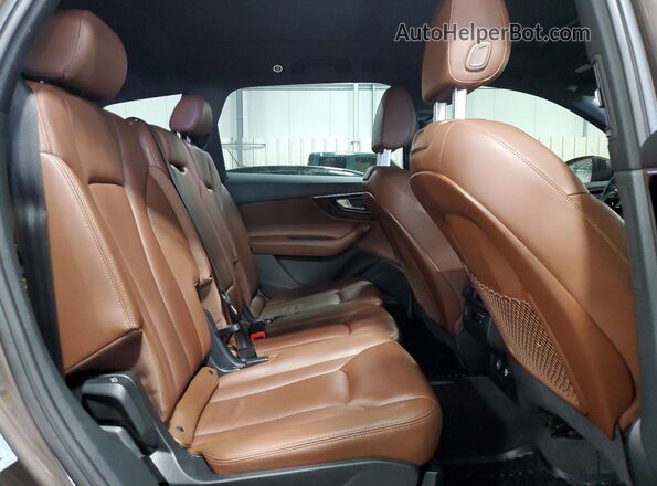 WA1LAAF72JD026009 2018 AUDI Q7 Brown 