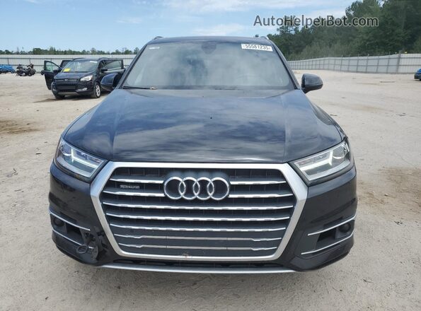 WA1LAAF74JD010300 2018 AUDI Q7 Black 