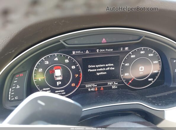 WA1LHAF7XKD044271 2019 AUDI Q7 White 