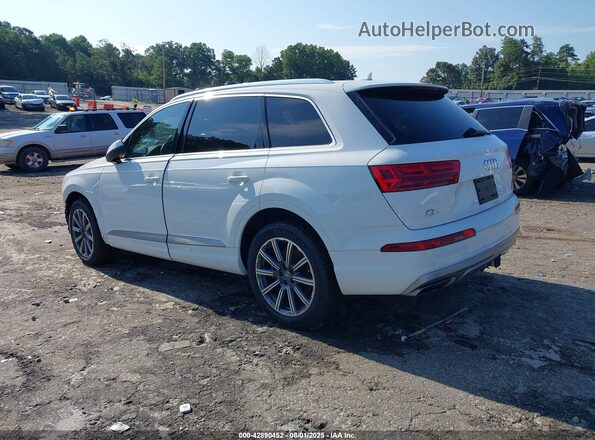 WA1LHAF7XKD044271 2019 AUDI Q7 White 