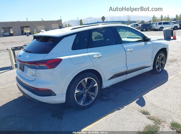 WA1MUBFZ7RP051310 2024 AUDI Q4 White უკანა მარჯვენა