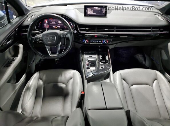 WA1VAAF71JD018900 2018 AUDI Q7 Silver 