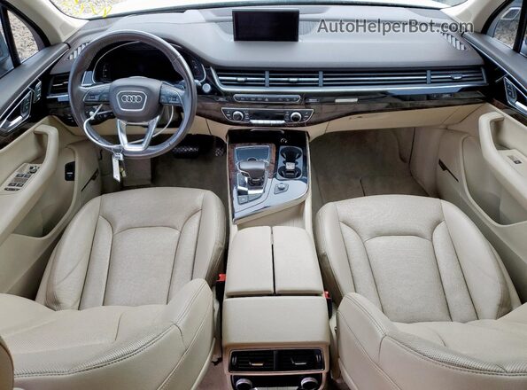 WA1VAAF77JD010946 2018 AUDI Q7 White 