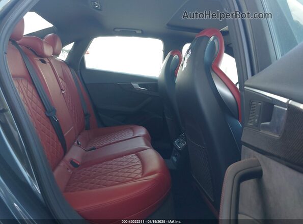 WAUB4AF45JA142446 2018 AUDI S4 Gray 