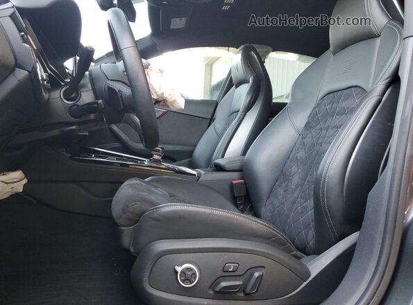 WAUB4AF49NA047118 2022 AUDI S4 Gray Front interior view